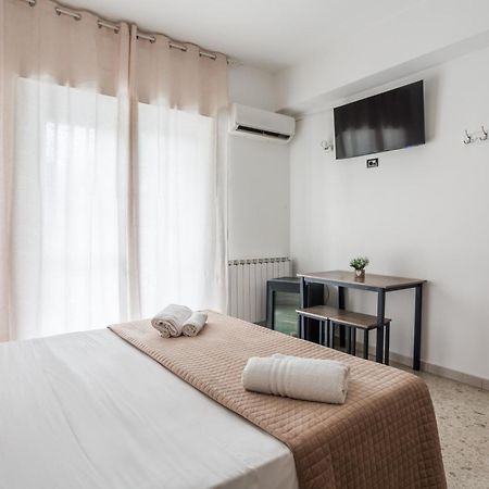 Napoli Fly Guest House 290 Exteriör bild