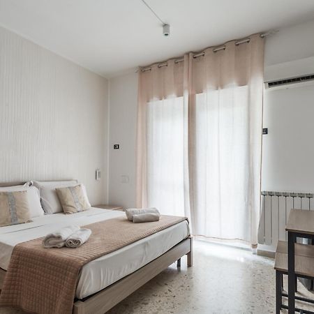 Napoli Fly Guest House 290 Exteriör bild