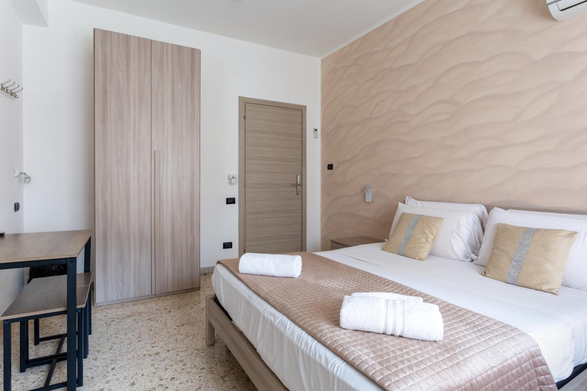 Napoli Fly Guest House 290 Exteriör bild