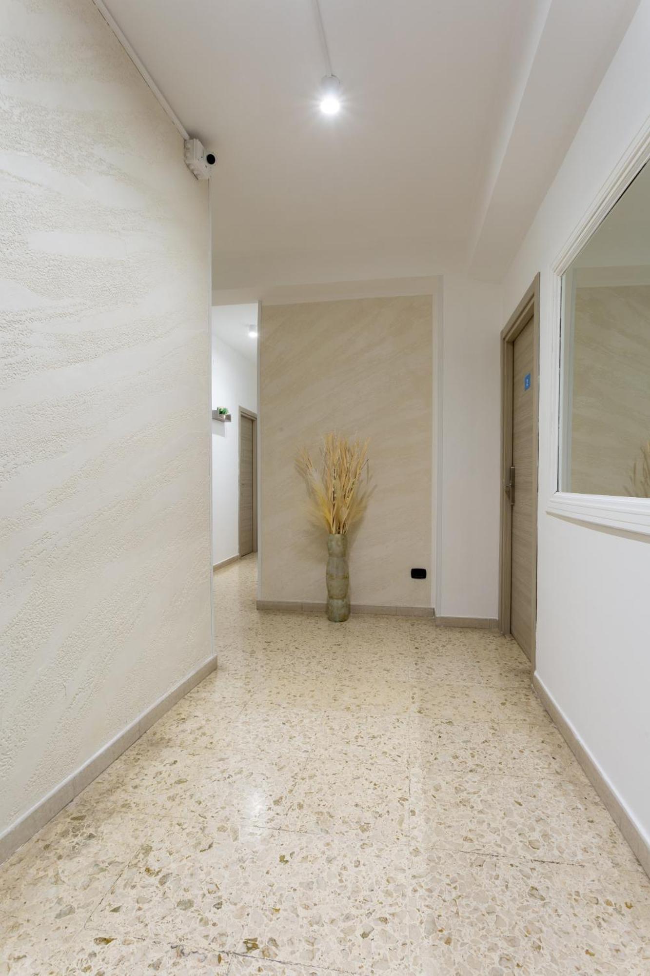 Napoli Fly Guest House 290 Exteriör bild
